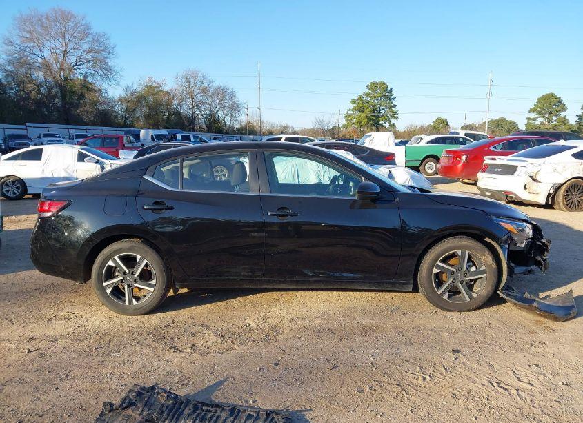 Photo 14 of 2024 Nissan Sentra SV XTRONIC CVT (VIN 3N1AB8CV0RY253071)