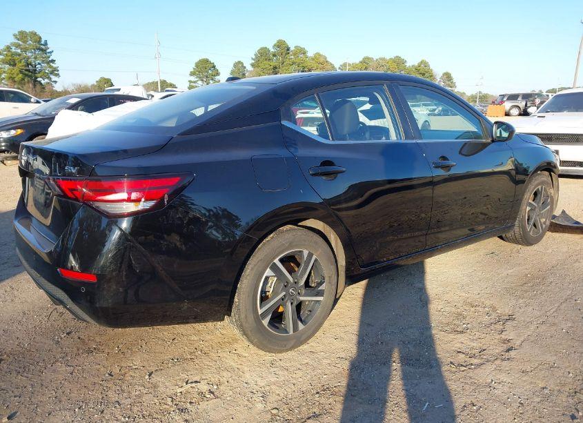 Photo 4 of 2024 Nissan Sentra SV XTRONIC CVT (VIN 3N1AB8CV0RY253071)