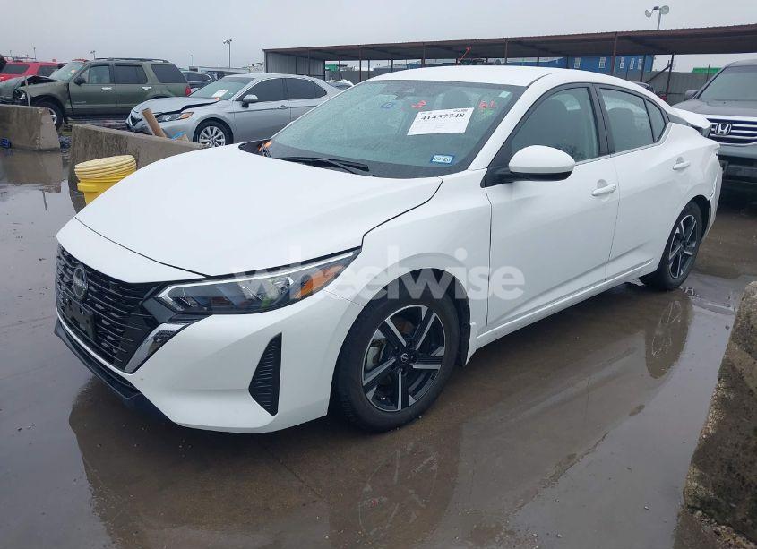 Photo 2 of 2024 Nissan Sentra SV XTRONIC CVT (VIN 3N1AB8CV0RY281078)