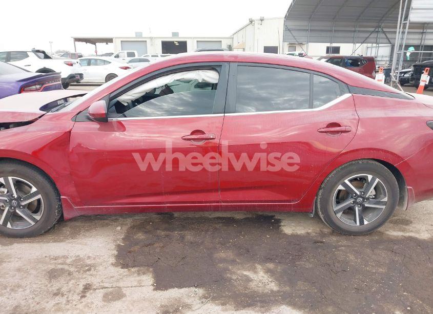 Photo 14 of 2024 Nissan Sentra SV XTRONIC CVT (VIN 3N1AB8CV0RY360301)