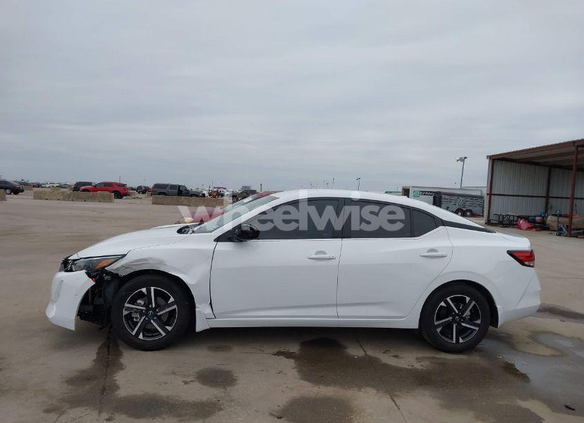 Photo 14 of 2024 Nissan Sentra SV XTRONIC CVT (VIN 3N1AB8CV0RY363750)