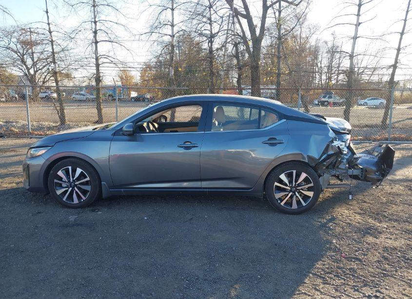 Photo 14 of 2024 Nissan Sentra SV XTRONIC CVT (VIN 3N1AB8CV0RY374456)