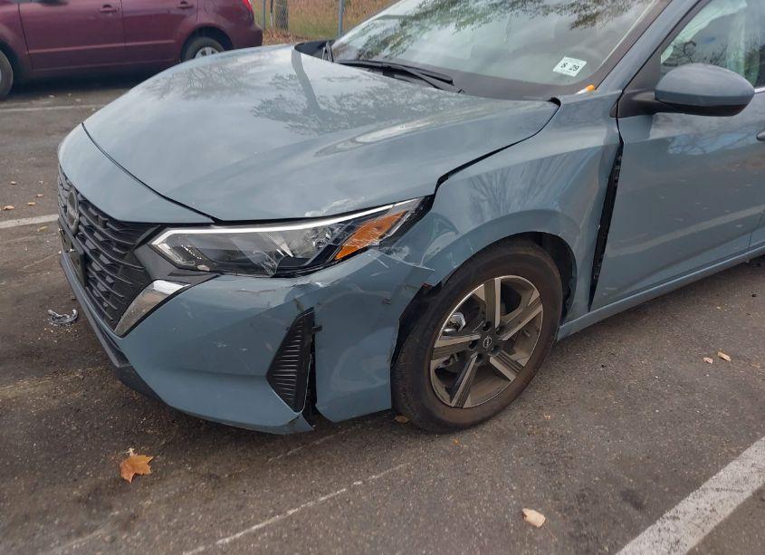 Photo 6 of 2024 Nissan Sentra SV XTRONIC CVT (VIN 3N1AB8CV0RY388826)