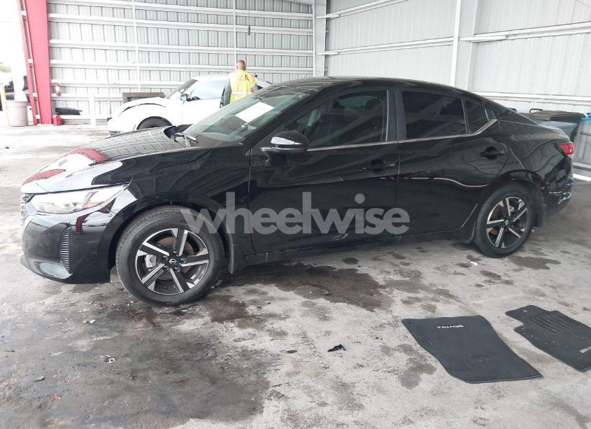 Photo 2 of 2025 Nissan Sentra SV (VIN 3N1AB8CV0SY219928)