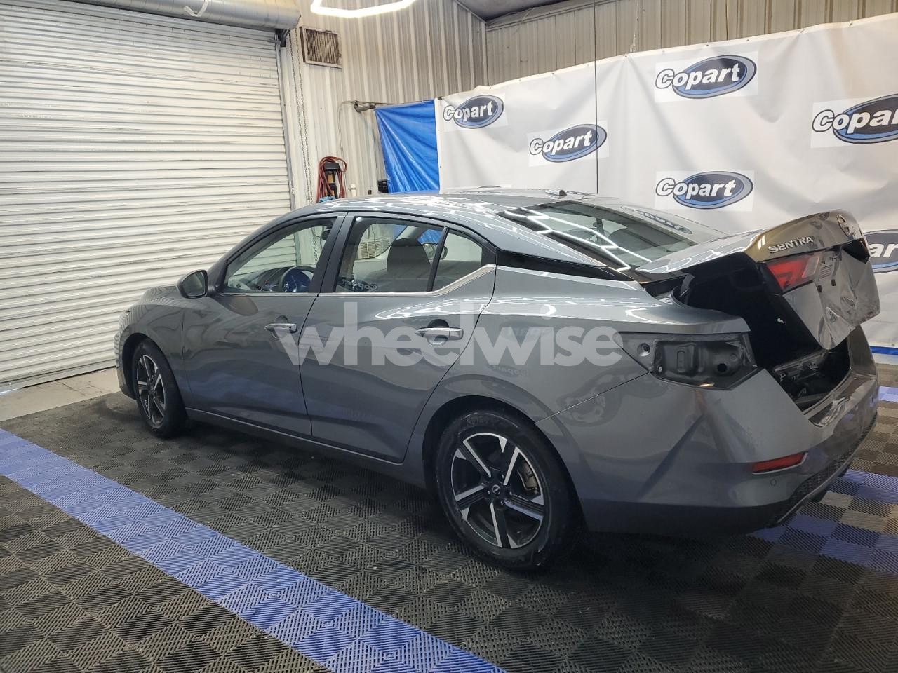 Photo 2 of 2025 NISSAN SENTRA SV (VIN 3N1AB8CV0SY285508)