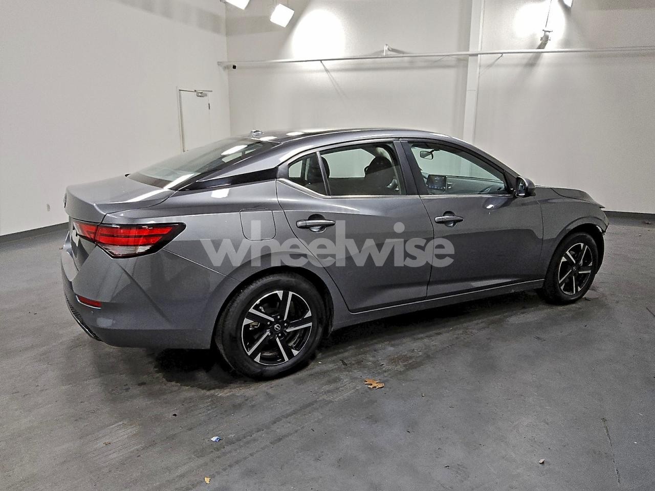 Photo 3 of 2025 NISSAN SENTRA SV (VIN 3N1AB8CV0SY305658)