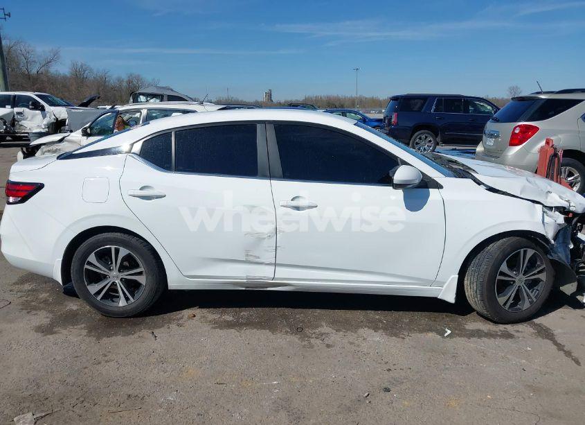 Photo 13 of 2020 Nissan Sentra SV XTRONIC CVT (VIN 3N1AB8CV1LY215906)