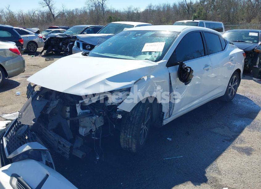 Photo 2 of 2020 Nissan Sentra SV XTRONIC CVT (VIN 3N1AB8CV1LY215906)