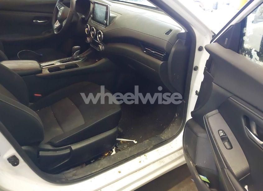 Photo 5 of 2020 Nissan Sentra SV XTRONIC CVT (VIN 3N1AB8CV1LY237324)