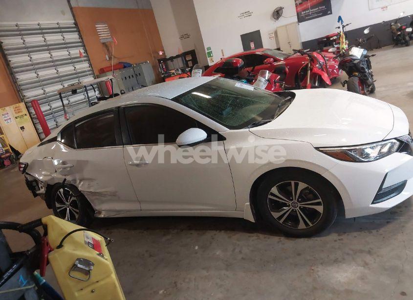 Photo 13 of 2020 Nissan Sentra SV XTRONIC CVT (VIN 3N1AB8CV1LY266306)