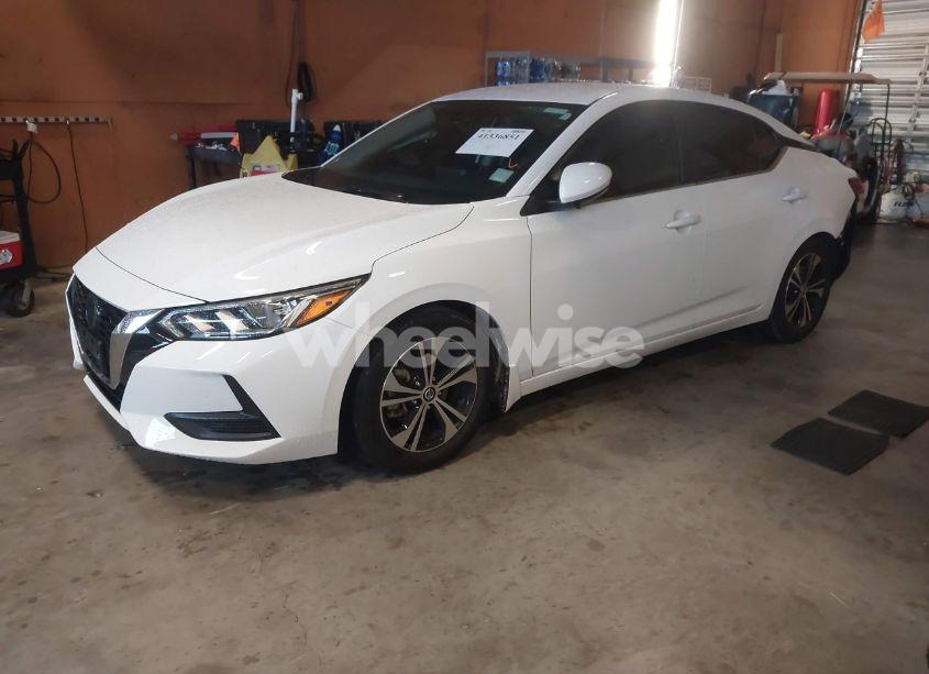 Photo 2 of 2020 Nissan Sentra SV XTRONIC CVT (VIN 3N1AB8CV1LY266306)