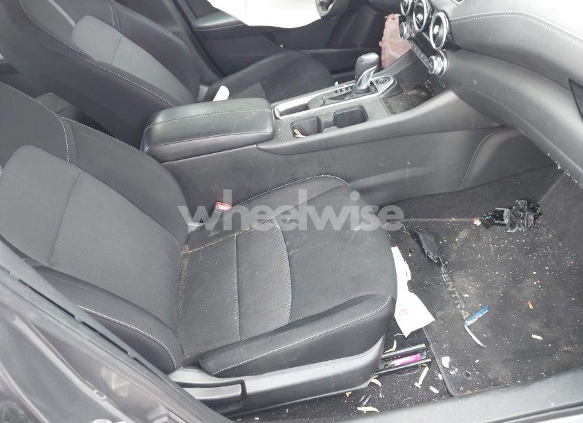 Photo 5 of 2020 Nissan Sentra SV XTRONIC CVT (VIN 3N1AB8CV1LY304665)