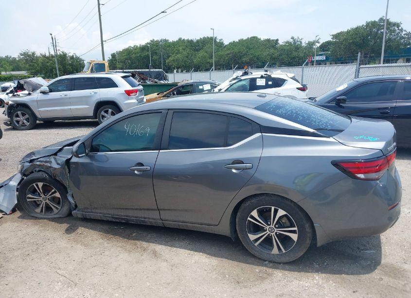 Photo 14 of 2021 Nissan Sentra SV XTRONIC CVT (VIN 3N1AB8CV1MY233582)