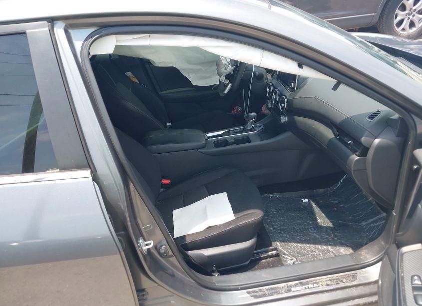 Photo 5 of 2021 Nissan Sentra SV XTRONIC CVT (VIN 3N1AB8CV1MY233582)