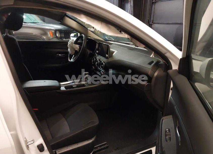 Photo 5 of 2022 Nissan Sentra SV XTRONIC CVT (VIN 3N1AB8CV1NY249279)