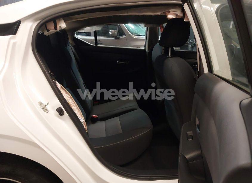 Photo 8 of 2022 Nissan Sentra SV XTRONIC CVT (VIN 3N1AB8CV1NY249279)