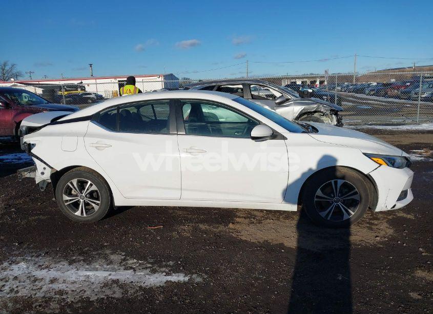 Photo 13 of 2022 Nissan Sentra SV XTRONIC CVT (VIN 3N1AB8CV1NY270536)