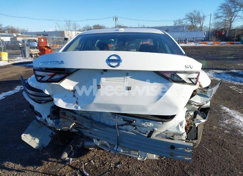 Photo 16 of 2022 Nissan Sentra SV XTRONIC CVT (VIN 3N1AB8CV1NY270536)