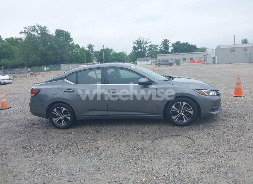 Photo 13 of 2022 Nissan Sentra SV XTRONIC CVT (VIN 3N1AB8CV1NY275736)