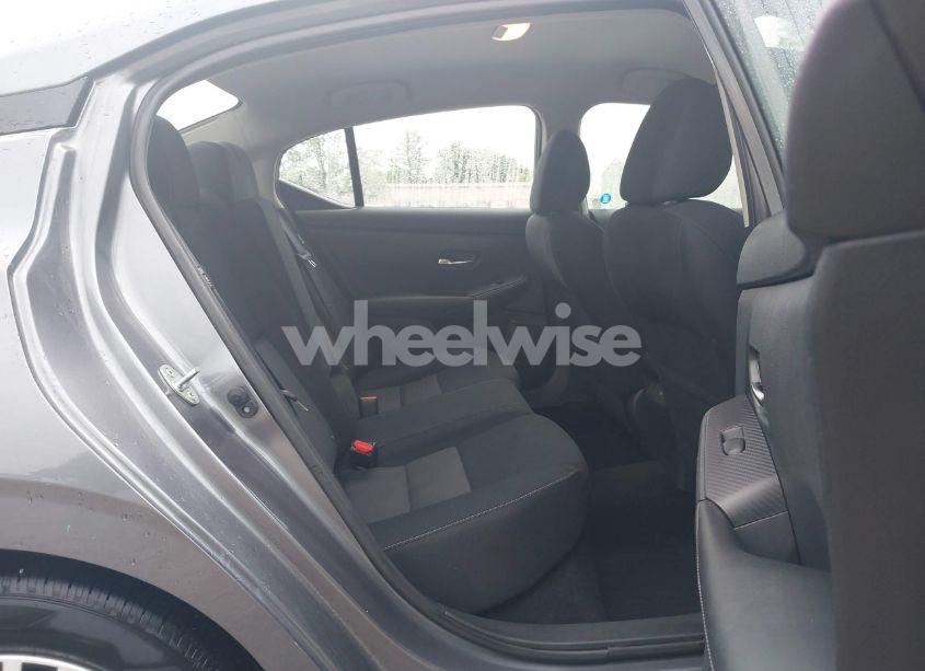 Photo 8 of 2022 Nissan Sentra SV XTRONIC CVT (VIN 3N1AB8CV1NY275736)