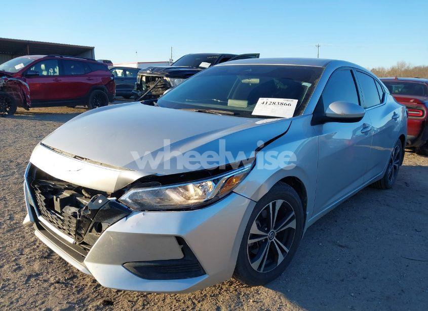 Photo 2 of 2022 Nissan Sentra SV XTRONIC CVT (VIN 3N1AB8CV1NY290625)