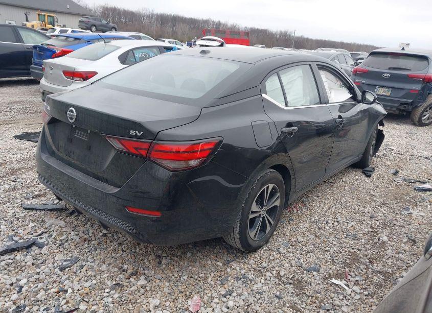 Photo 4 of 2022 Nissan Sentra SV XTRONIC CVT (VIN 3N1AB8CV1NY318441)