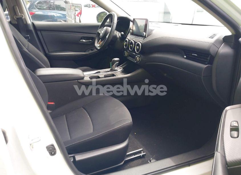 Photo 5 of 2023 Nissan Sentra SV XTRONIC CVT (VIN 3N1AB8CV1PY224532)