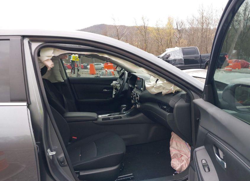 Photo 5 of 2023 Nissan Sentra SV XTRONIC CVT (VIN 3N1AB8CV1PY233151)