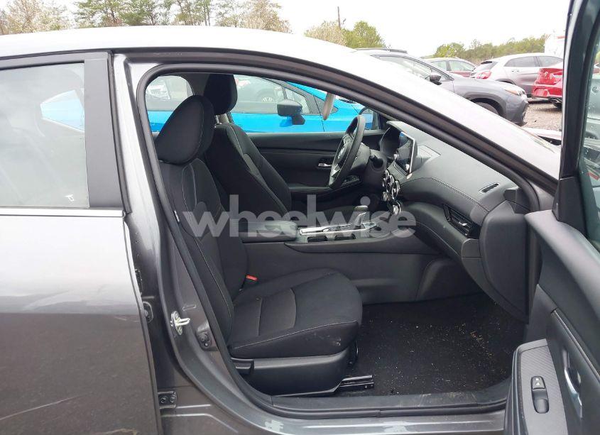 Photo 5 of 2023 Nissan Sentra SV XTRONIC CVT (VIN 3N1AB8CV1PY308172)