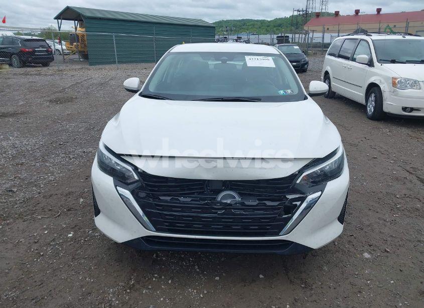 Photo 13 of 2024 Nissan Sentra SV XTRONIC CVT (VIN 3N1AB8CV1RY221651)