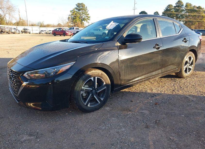Photo 2 of 2024 Nissan Sentra SV XTRONIC CVT (VIN 3N1AB8CV1RY221746)