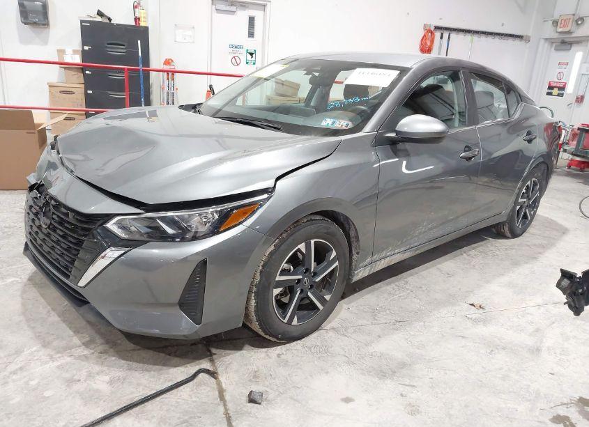 Photo 2 of 2024 Nissan Sentra SV XTRONIC CVT (VIN 3N1AB8CV1RY233105)