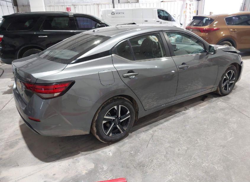 Photo 4 of 2024 Nissan Sentra SV XTRONIC CVT (VIN 3N1AB8CV1RY233105)