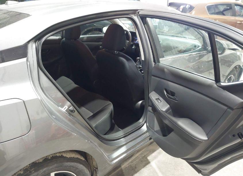 Photo 8 of 2024 Nissan Sentra SV XTRONIC CVT (VIN 3N1AB8CV1RY233105)