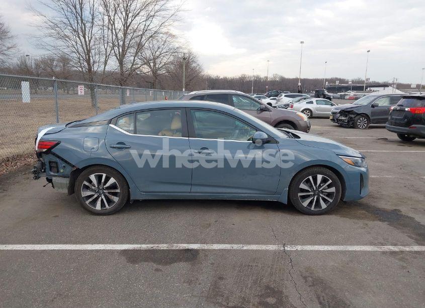 Photo 13 of 2024 Nissan Sentra SV XTRONIC CVT (VIN 3N1AB8CV1RY240264)