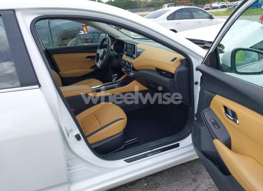 Photo 5 of 2024 Nissan Sentra SV XTRONIC CVT (VIN 3N1AB8CV1RY254455)