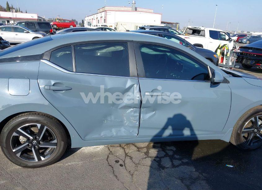 Photo 13 of 2024 Nissan Sentra SV XTRONIC CVT (VIN 3N1AB8CV1RY273152)