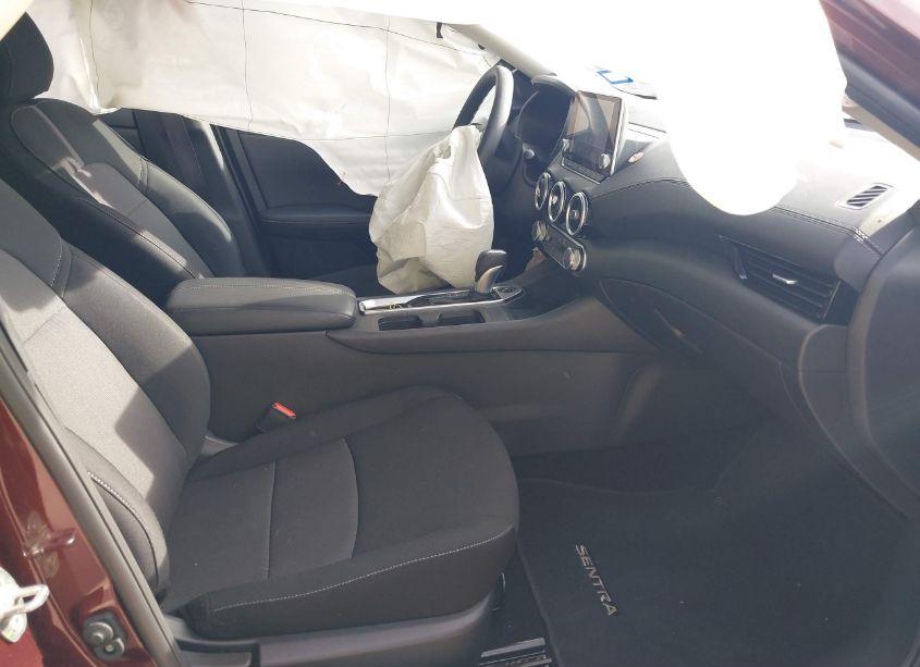 Photo 5 of 2024 Nissan Sentra SV XTRONIC CVT (VIN 3N1AB8CV1RY291201)