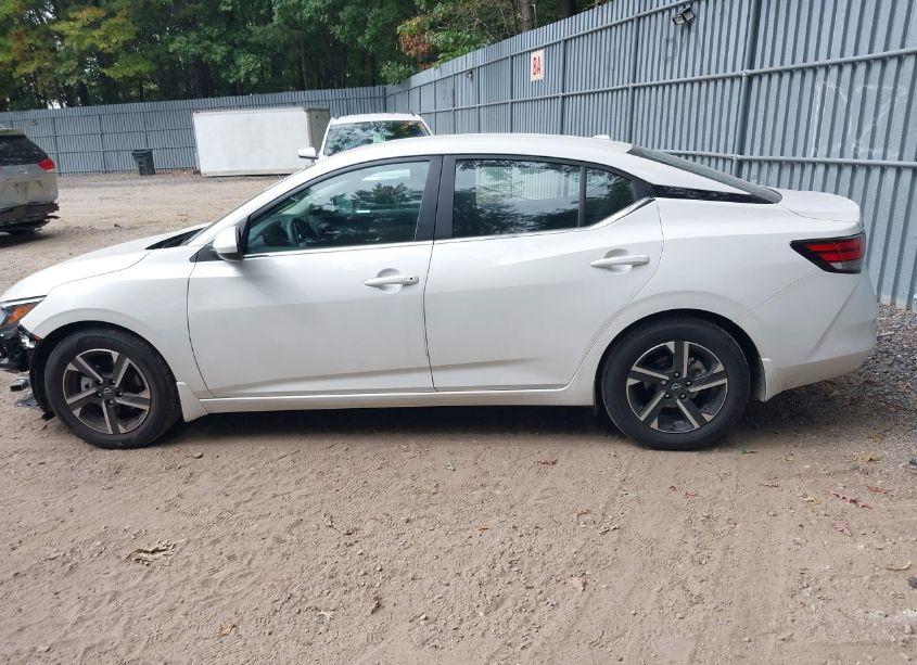 Photo 14 of 2024 Nissan Sentra SV XTRONIC CVT (VIN 3N1AB8CV1RY294874)