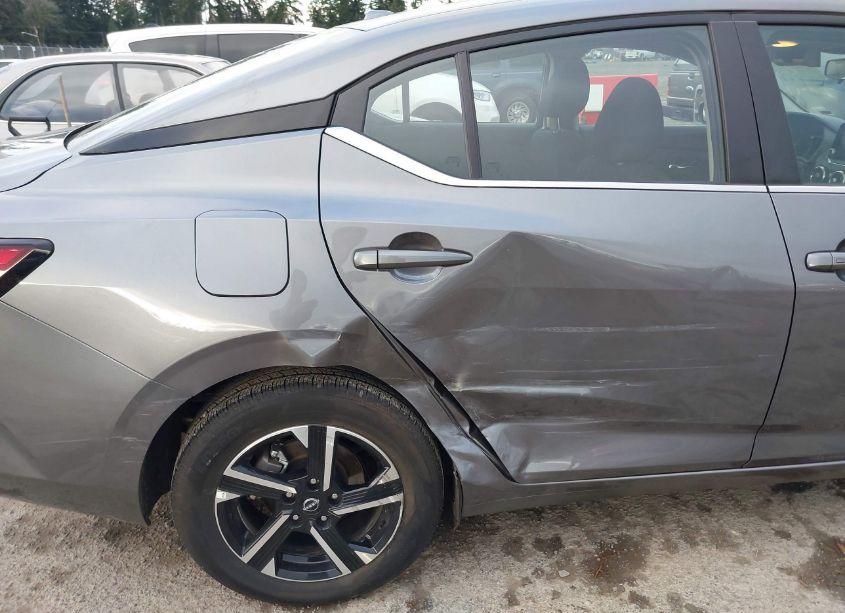 Photo 6 of 2024 Nissan Sentra SV XTRONIC CVT (VIN 3N1AB8CV1RY348397)