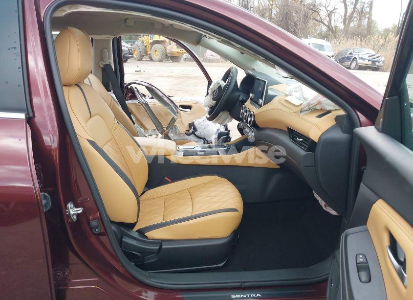 Photo 5 of 2024 Nissan Sentra SV XTRONIC CVT (VIN 3N1AB8CV1RY353597)