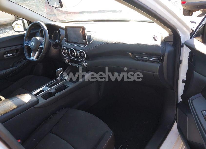 Photo 5 of 2020 Nissan Sentra SV XTRONIC CVT (VIN 3N1AB8CV2LY276889)