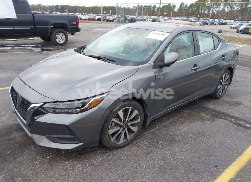 Photo 2 of 2020 Nissan Sentra SV XTRONIC CVT (VIN 3N1AB8CV2LY303380)