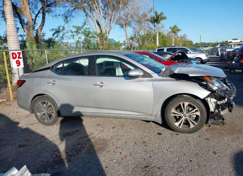 Photo 13 of 2021 Nissan Sentra SV XTRONIC CVT (VIN 3N1AB8CV2MY209467)