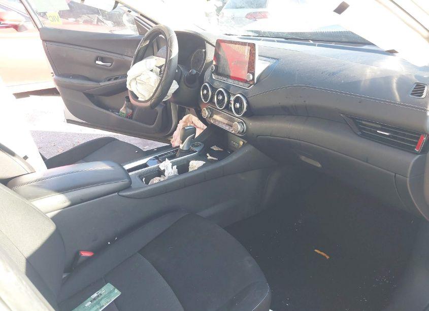 Photo 5 of 2021 Nissan Sentra SV XTRONIC CVT (VIN 3N1AB8CV2MY209467)