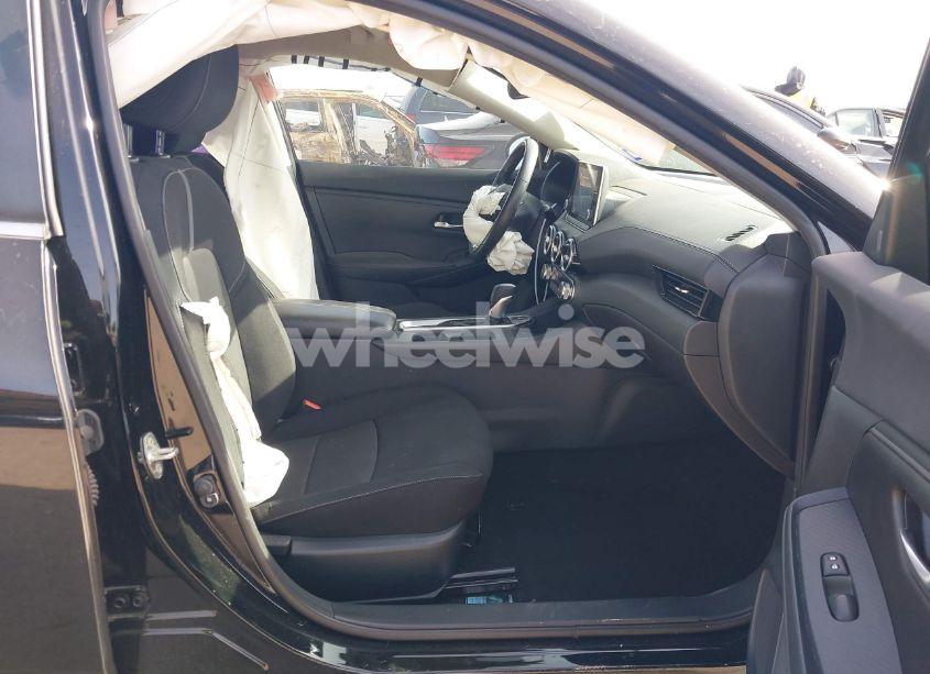 Photo 5 of 2021 Nissan Sentra SV XTRONIC CVT (VIN 3N1AB8CV2MY242162)