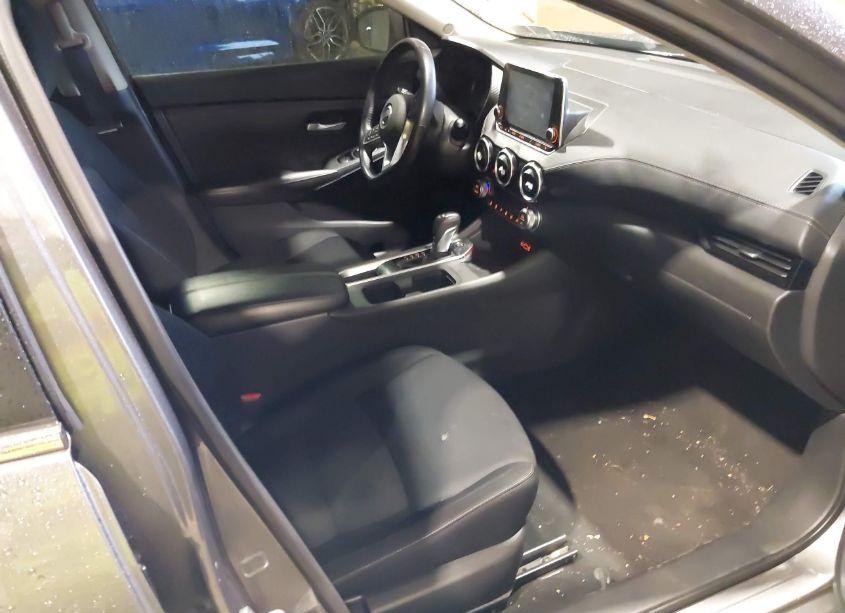 Photo 5 of 2021 Nissan Sentra SV XTRONIC CVT (VIN 3N1AB8CV2MY256739)