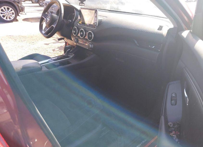 Photo 5 of 2021 Nissan Sentra SV XTRONIC CVT (VIN 3N1AB8CV2MY289207)