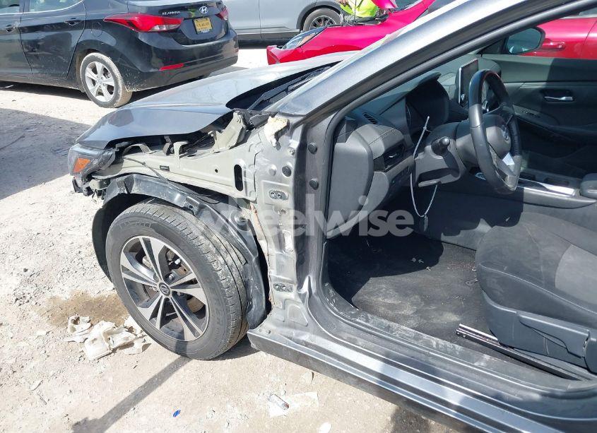 Photo 6 of 2021 Nissan Sentra SV XTRONIC CVT (VIN 3N1AB8CV2MY294391)