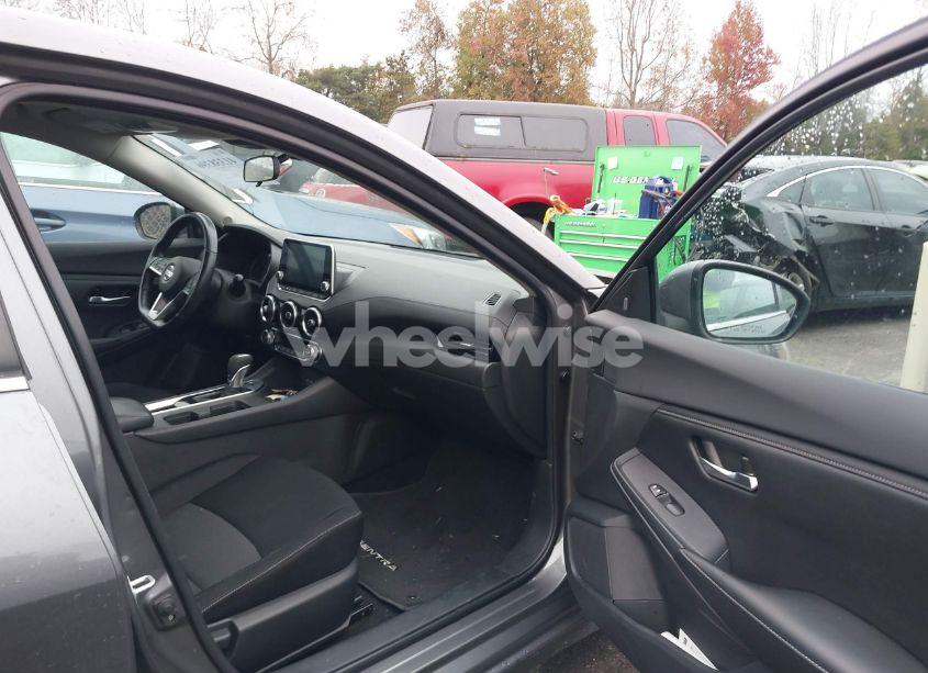 Photo 5 of 2021 Nissan Sentra SV XTRONIC CVT (VIN 3N1AB8CV2MY294665)